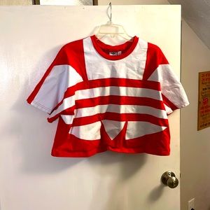 Adidas crop top - M